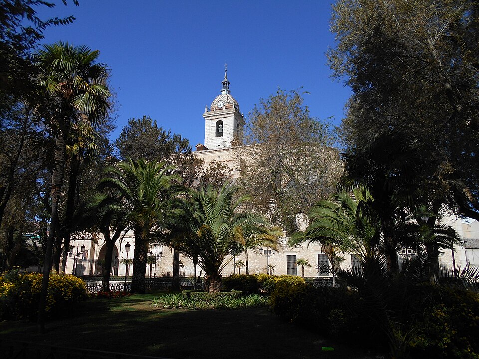 El Ayuntamiento de Ciudad Real mejora la atención urbanística con un chatbot basado en inteligencia artificial